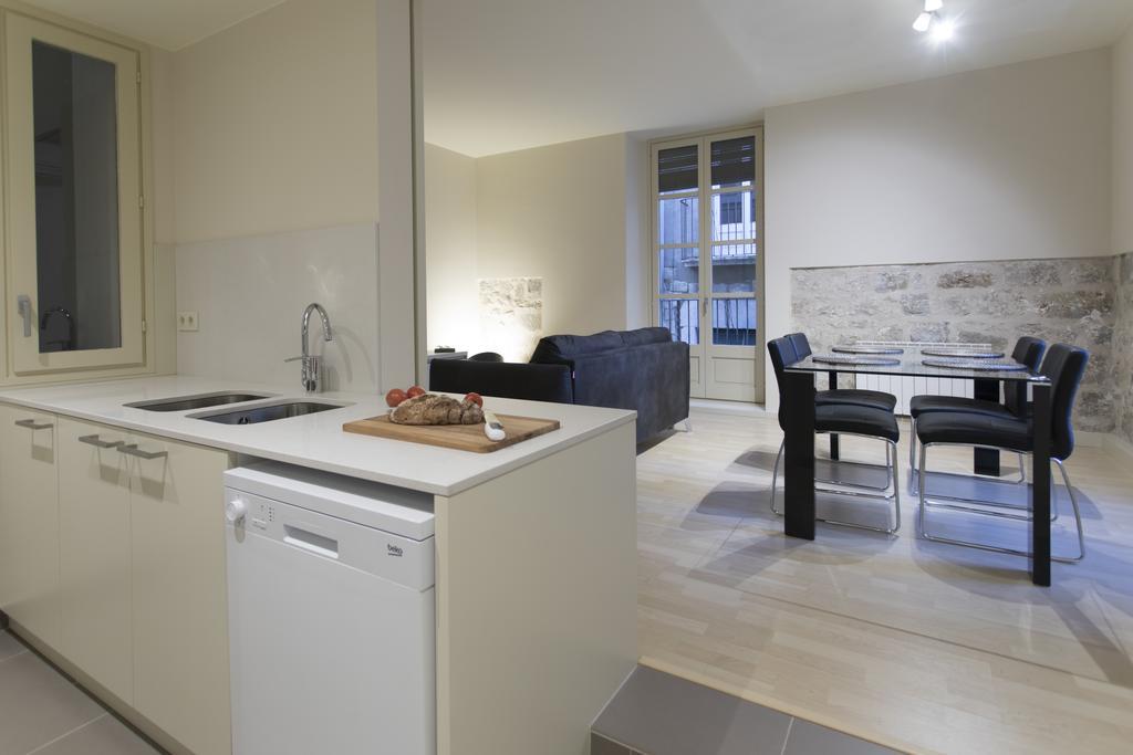 Bravissimo Cort Reial-2B Apartment Girona Ngoại thất bức ảnh